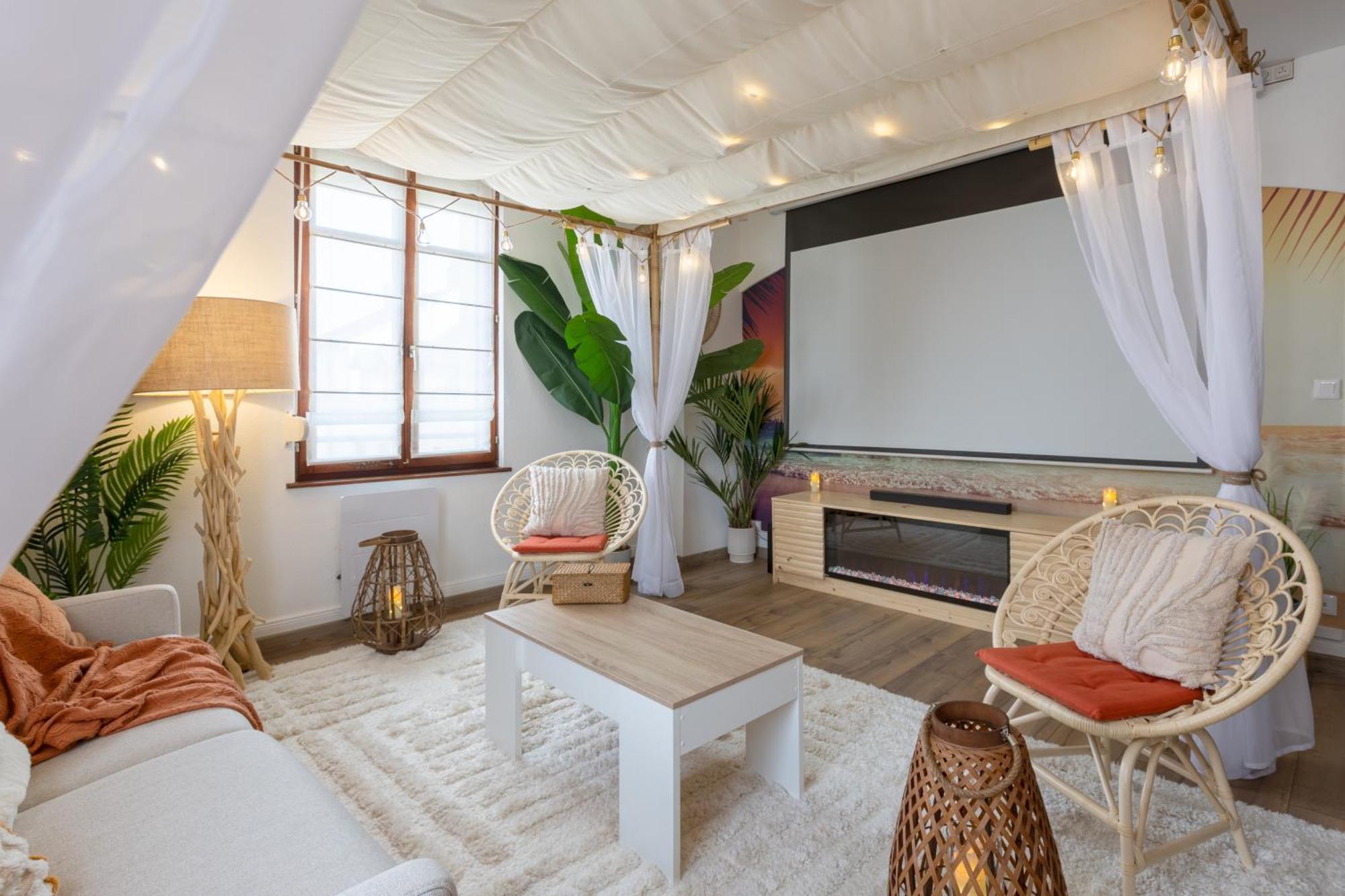 Lit Rond Tres Grand Et Confortable - Garage Possible Ou Parking Gratuit Rue - Gare 2 Min Et Ville 4 Min En Tram - Ciel Etoile - Netflix Videoprojecteur - Luxe Et Evasion Strasbourg Exteriör bild